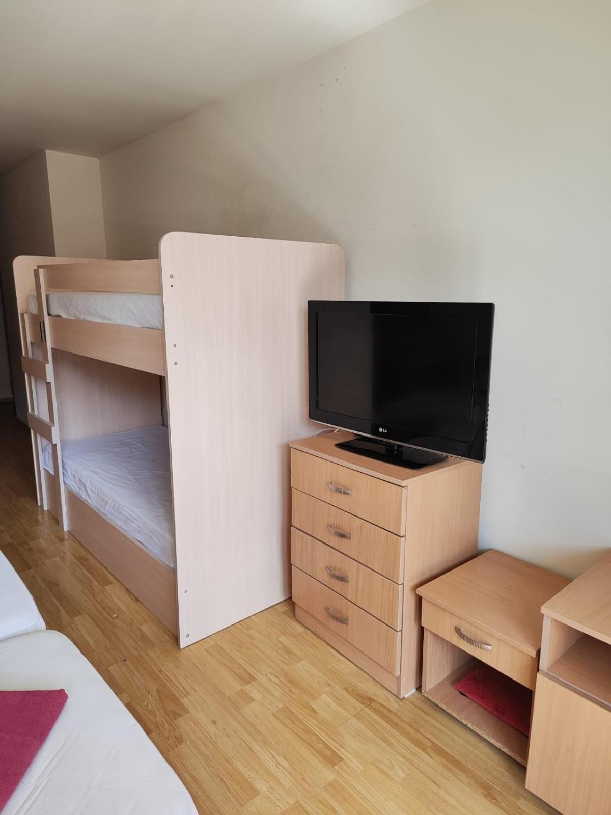 Alexandr Apartments Vigo 네세부르 외부 사진